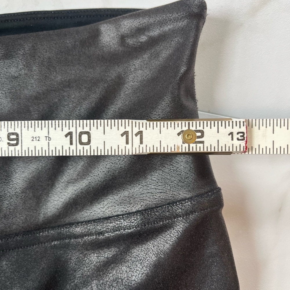Spanx Black Faux Leather Legging petite medium - Picture 8 of 9